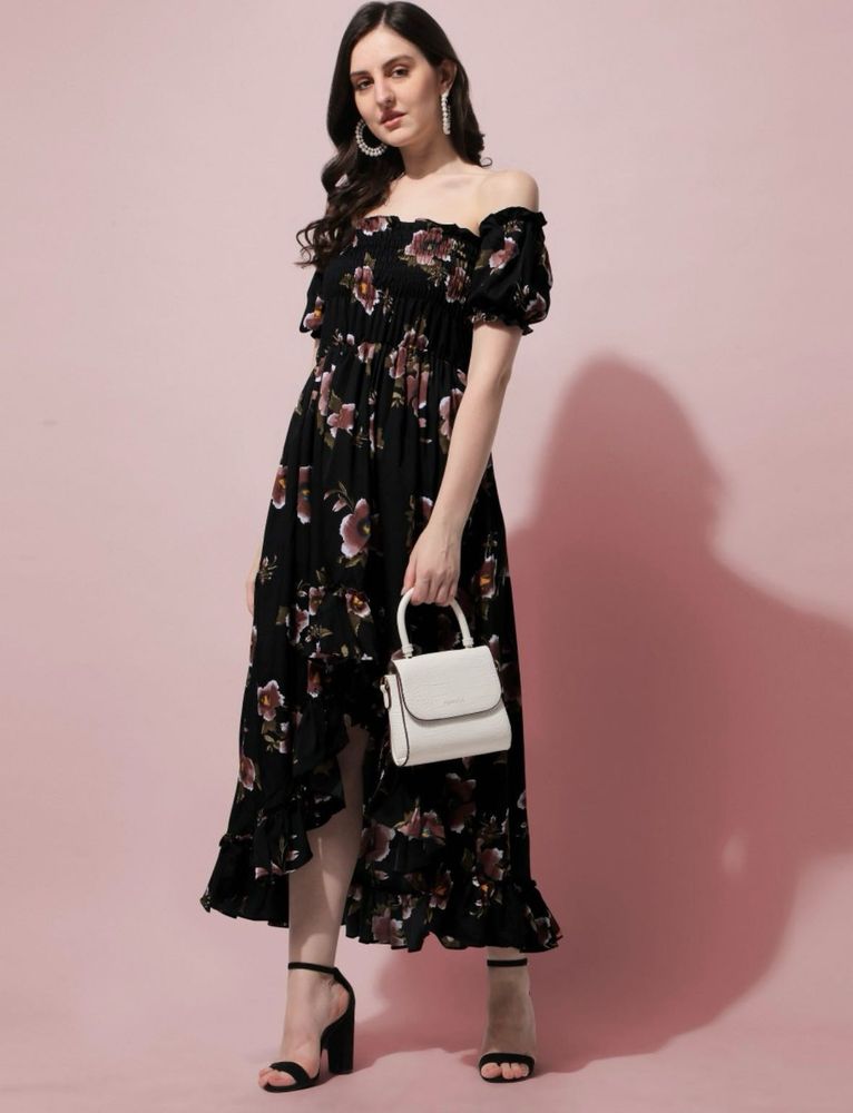 Women Ruffled Black Dress