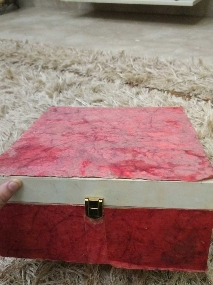 Organizer Box + Duster