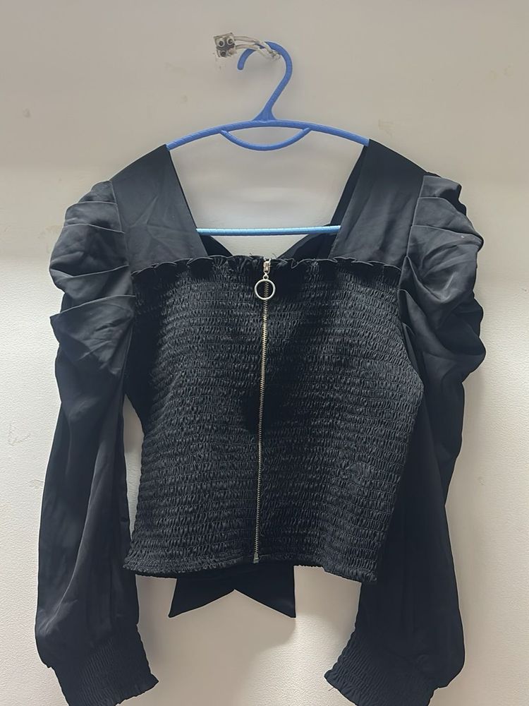 Chic Black Long Sleeve Top