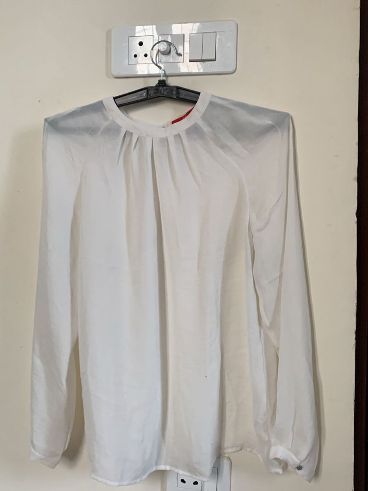 Elegant White Blouse