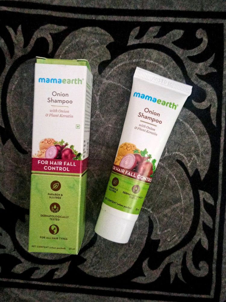 Mamaearth Onion Shampoo
