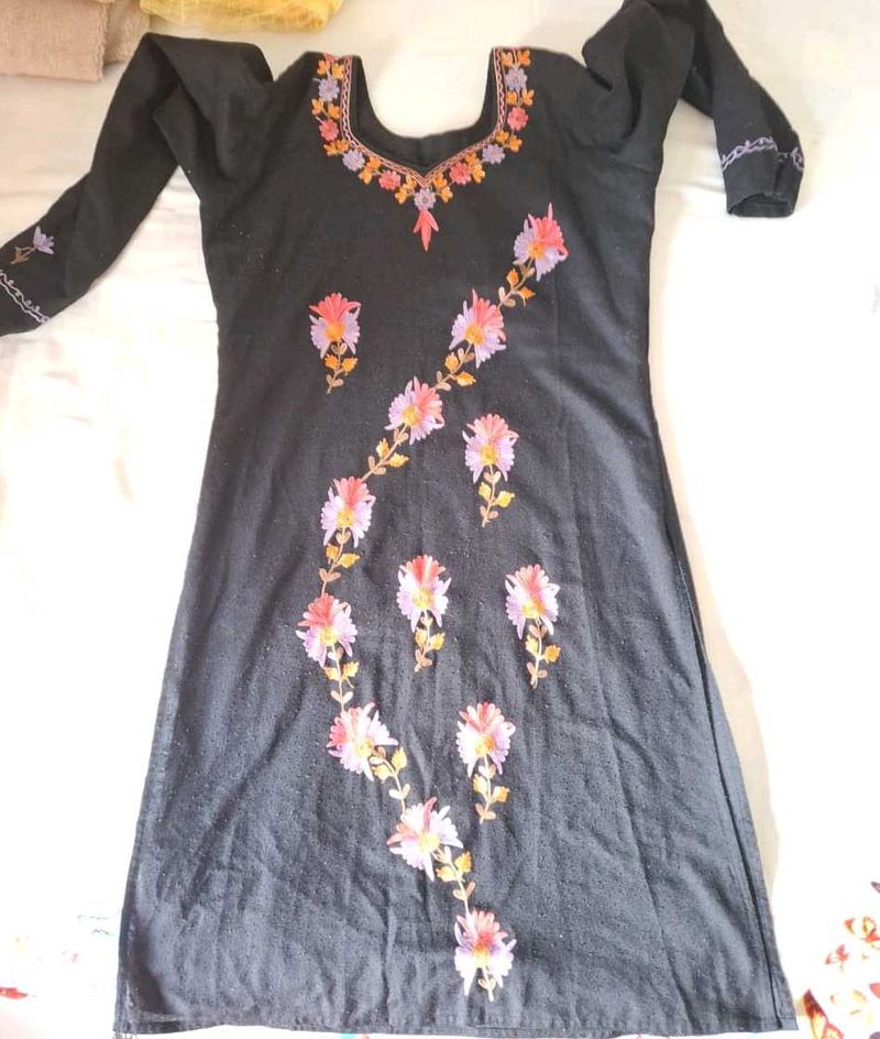 Embroidered Black Kurti