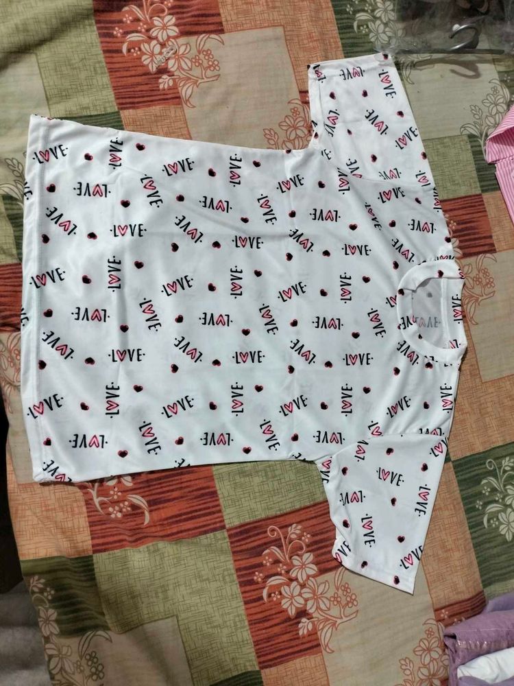 Love Print T-Shirt