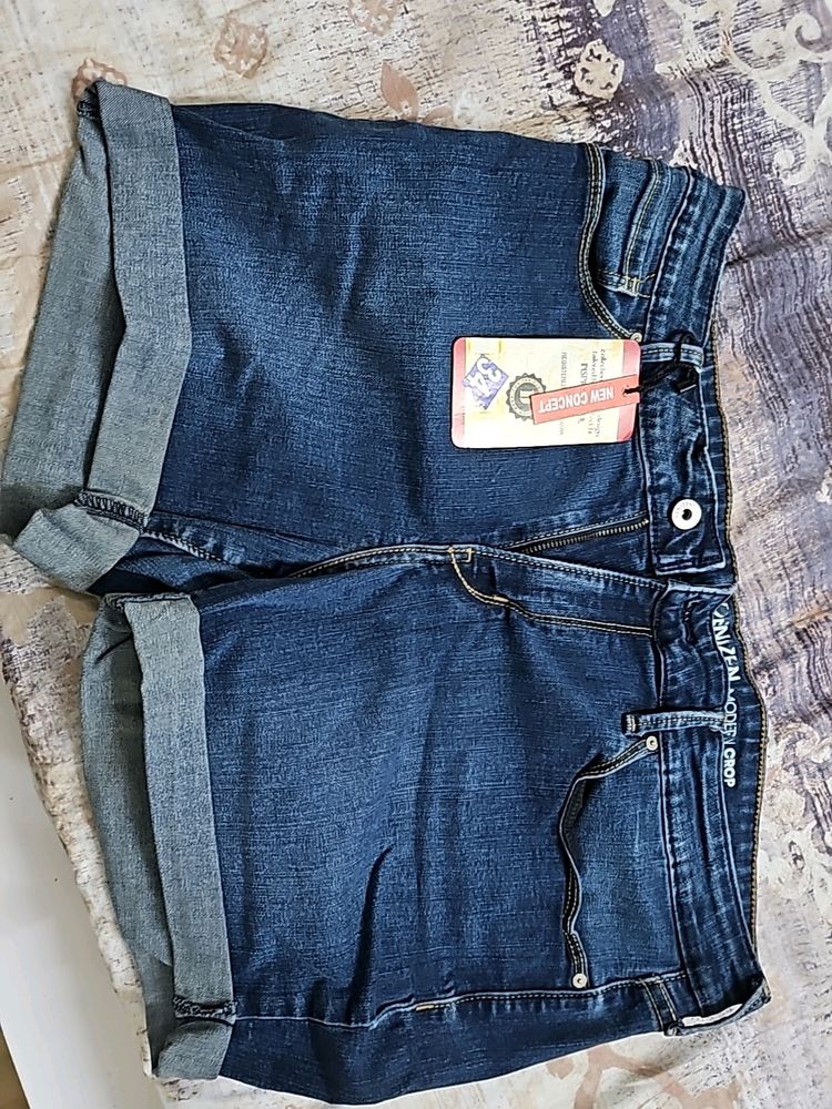 Shorts Women