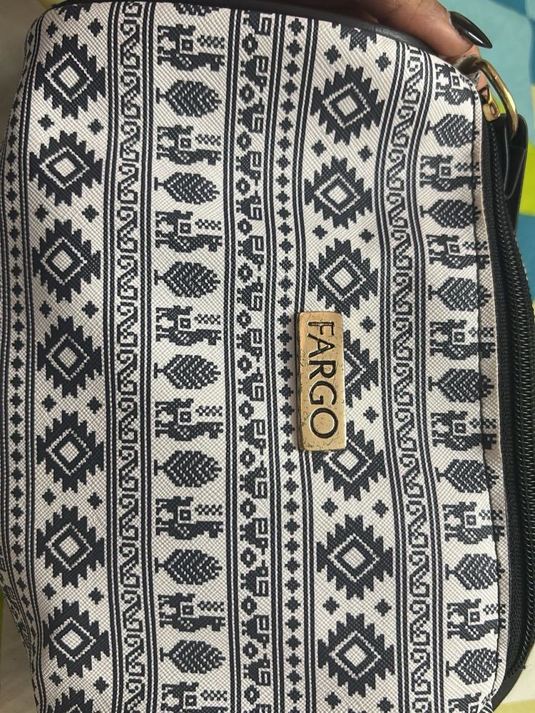 Fargo Patterned Pouch