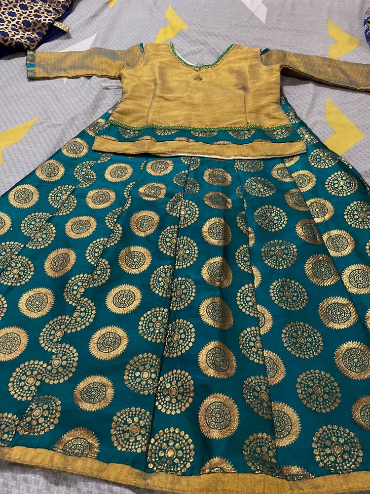 Lahanga Choli Set