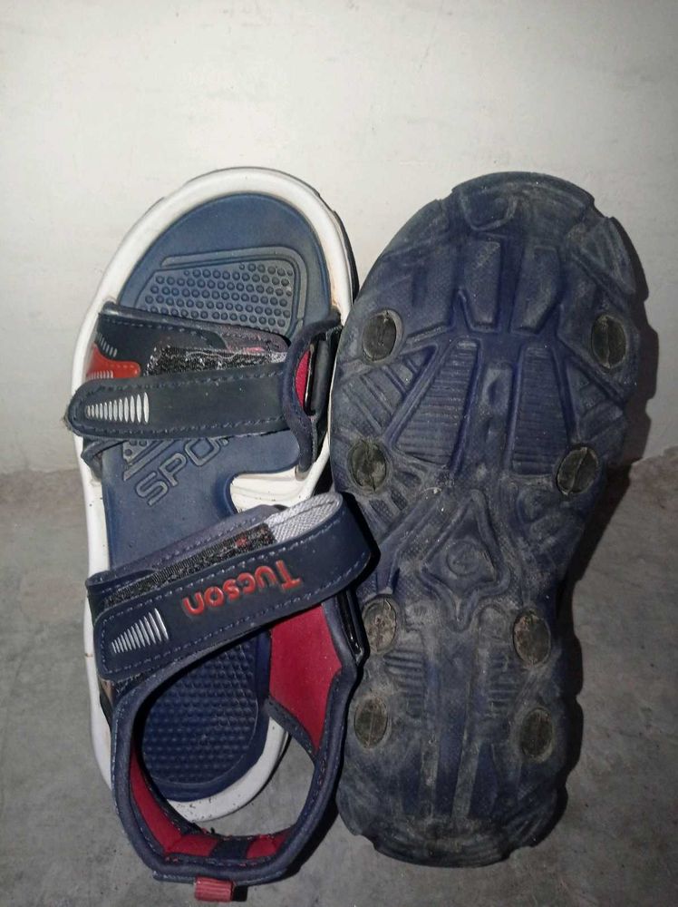 Boys Girls Sandle Daliy Used