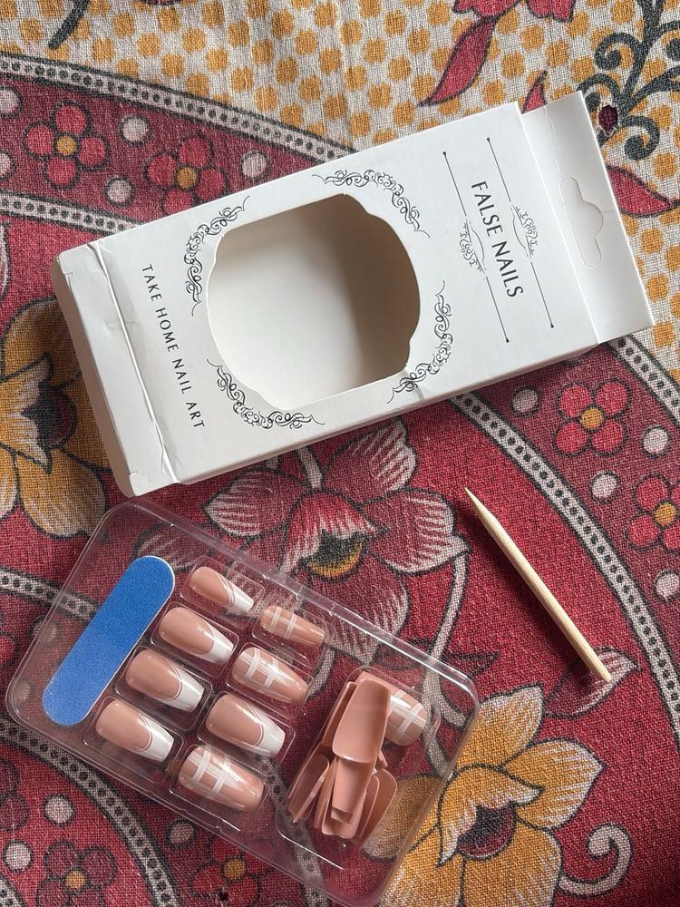 False Nail Set