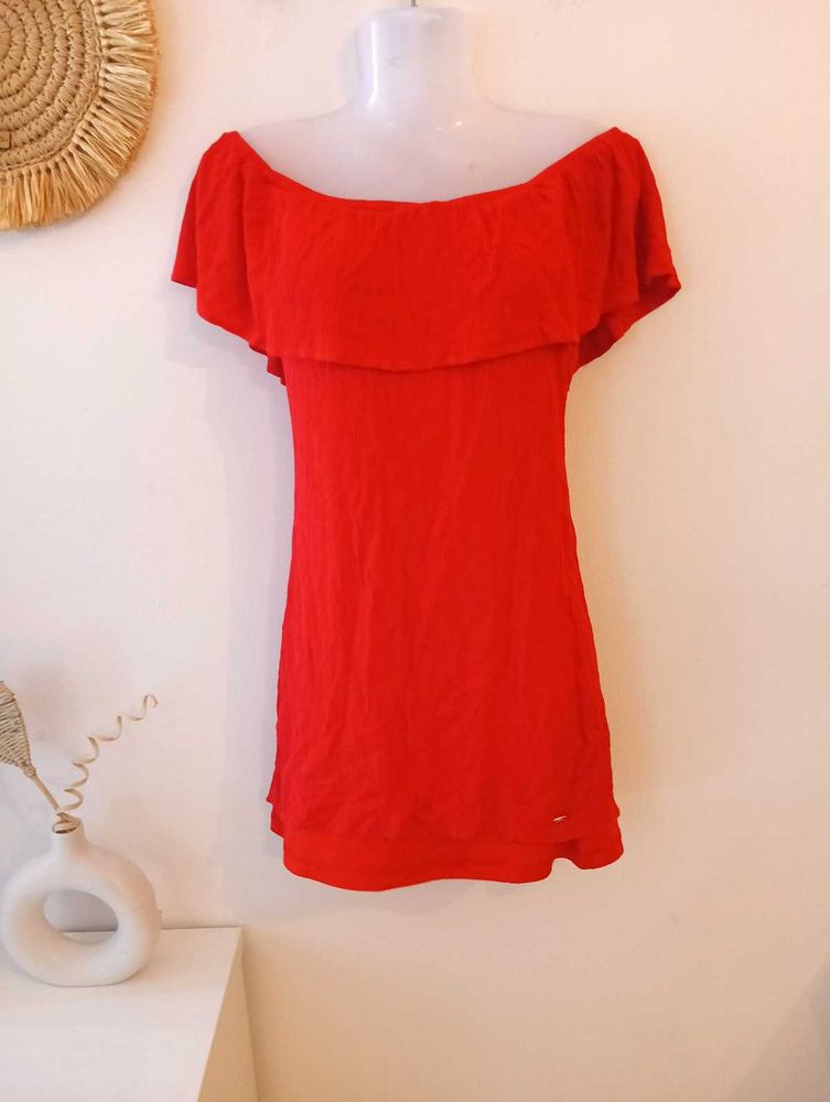 Authentic GUESS Off Shoulder Red Bardot Dress