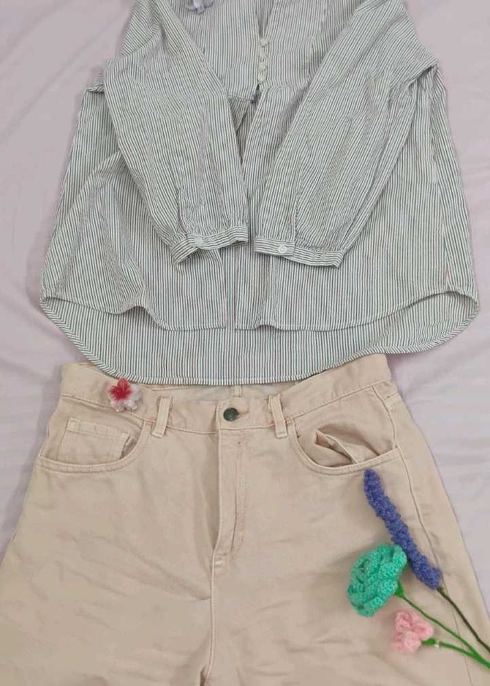 Striped Blouse &amp; Beige Denim Shorts Set🩷