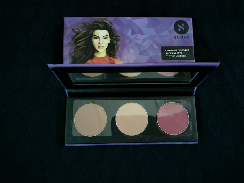 Sugar Contour De Force Face Palette (1 Pcs)