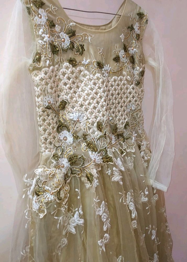 ❇️🔥Partywear Gown❇️