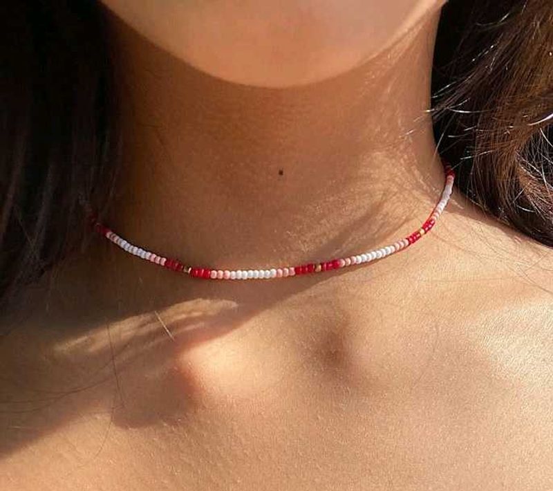 Beaded Choker Necklace🩷🤍