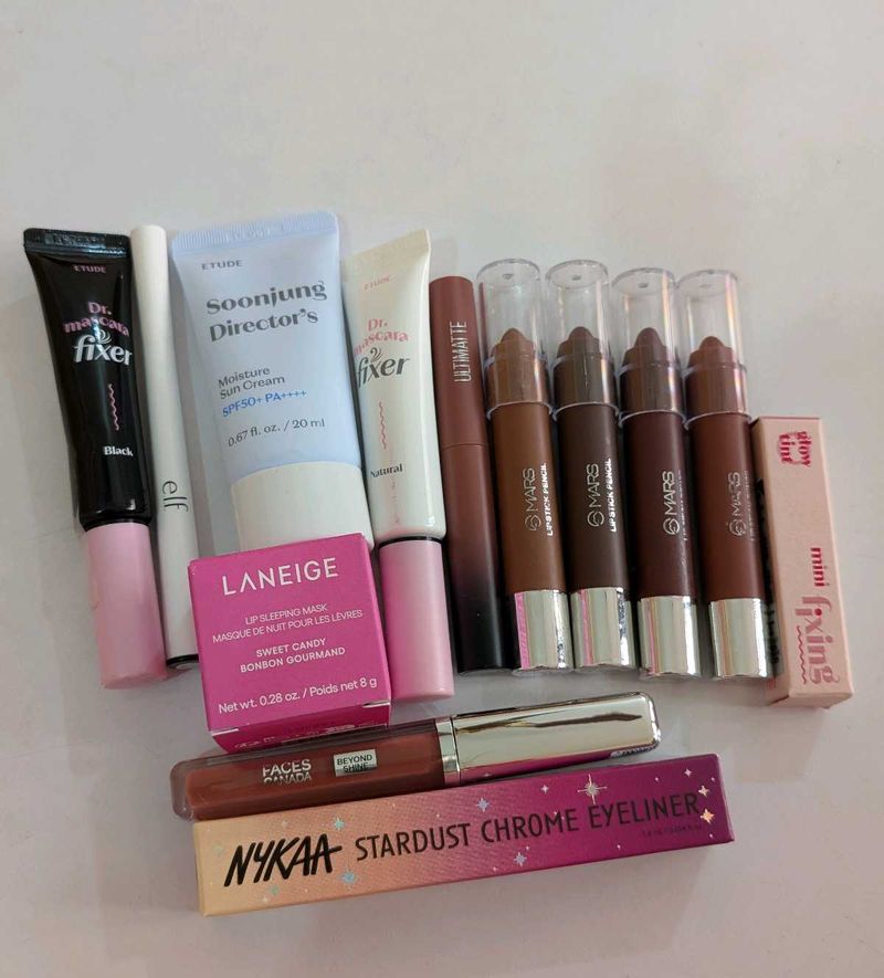 Makeup Bundle - Great Deal!