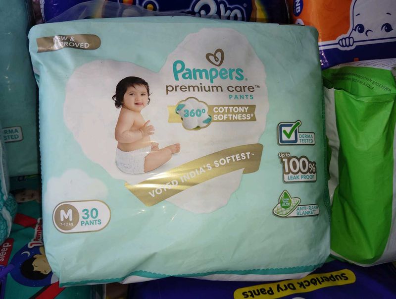 Pampers Premium Care Pants M