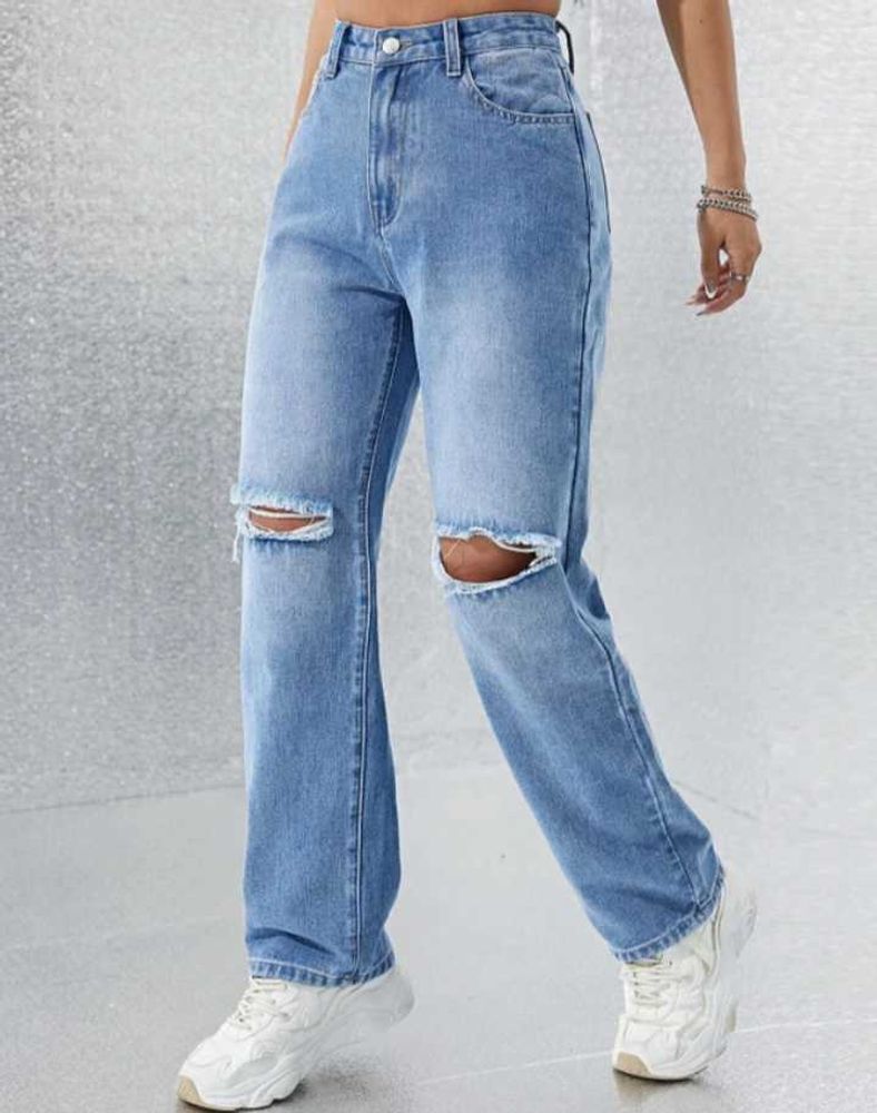 Ripped Knee, Wide Leg Jeans