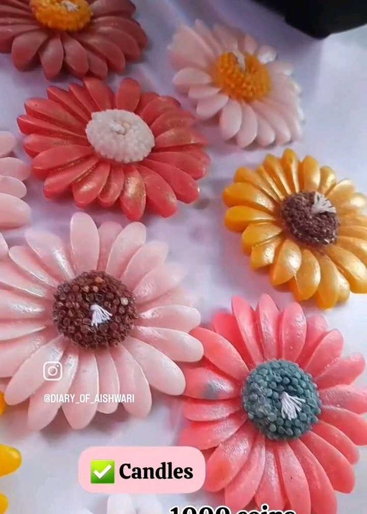 Daisy Flower Scented Candles (14p)