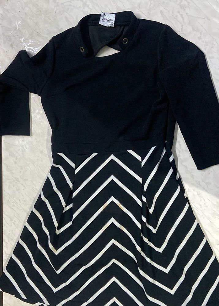 Black &amp; White Chevron Dress