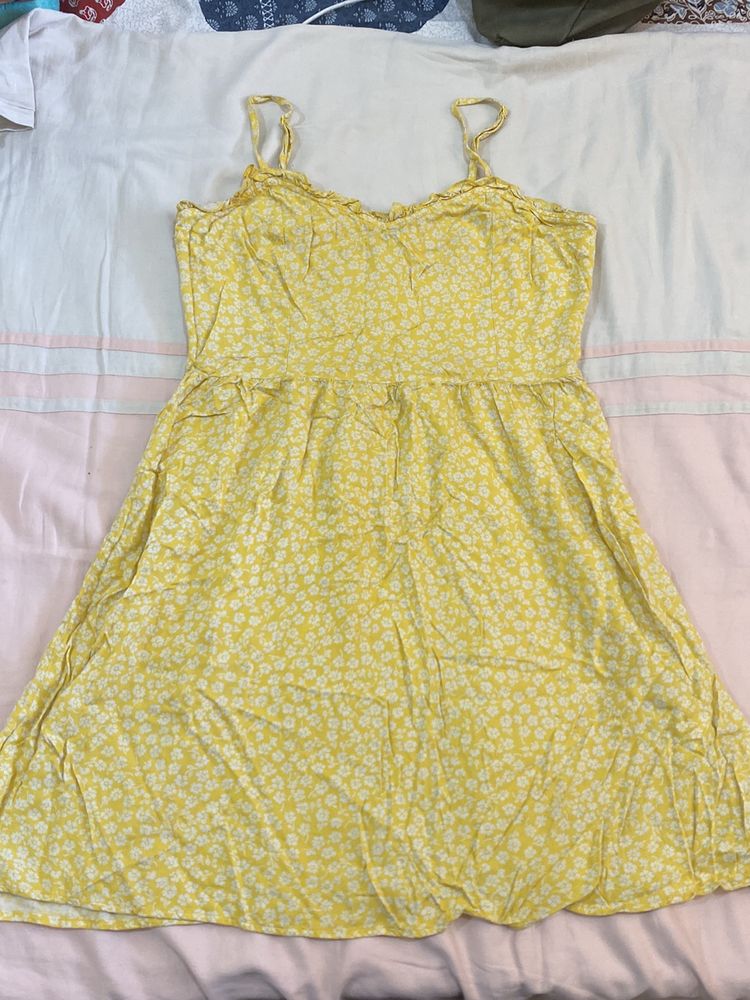 H&amp;M yellow floral dress