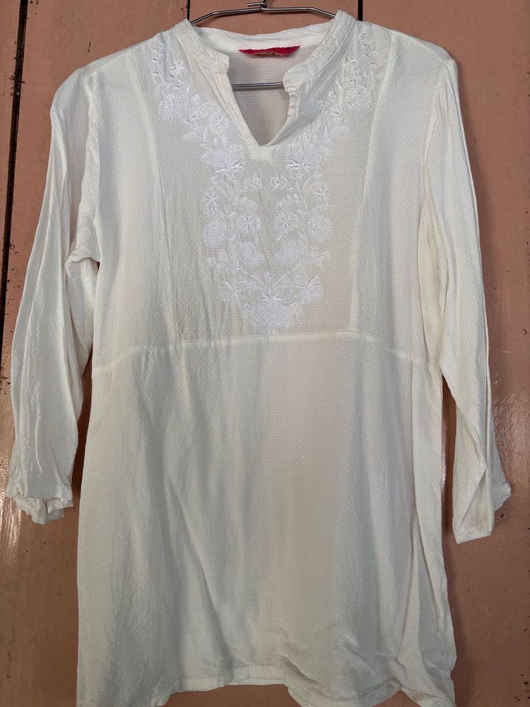 Short Kurti