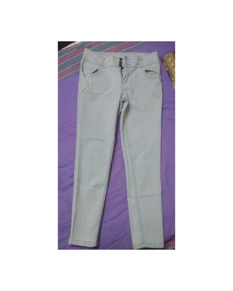 Light Wash Denim Jeans