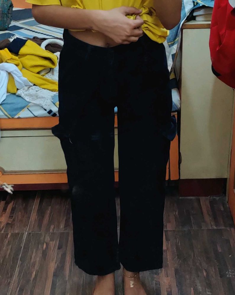 Black Cargo Pants