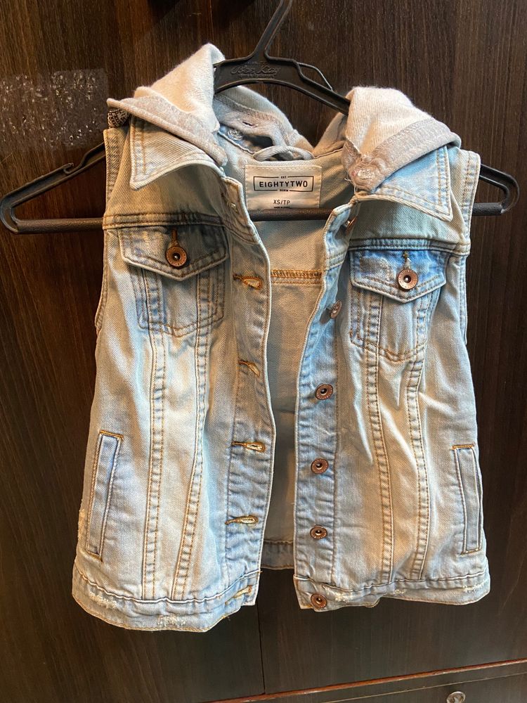 Denim Sleeveless Jacket