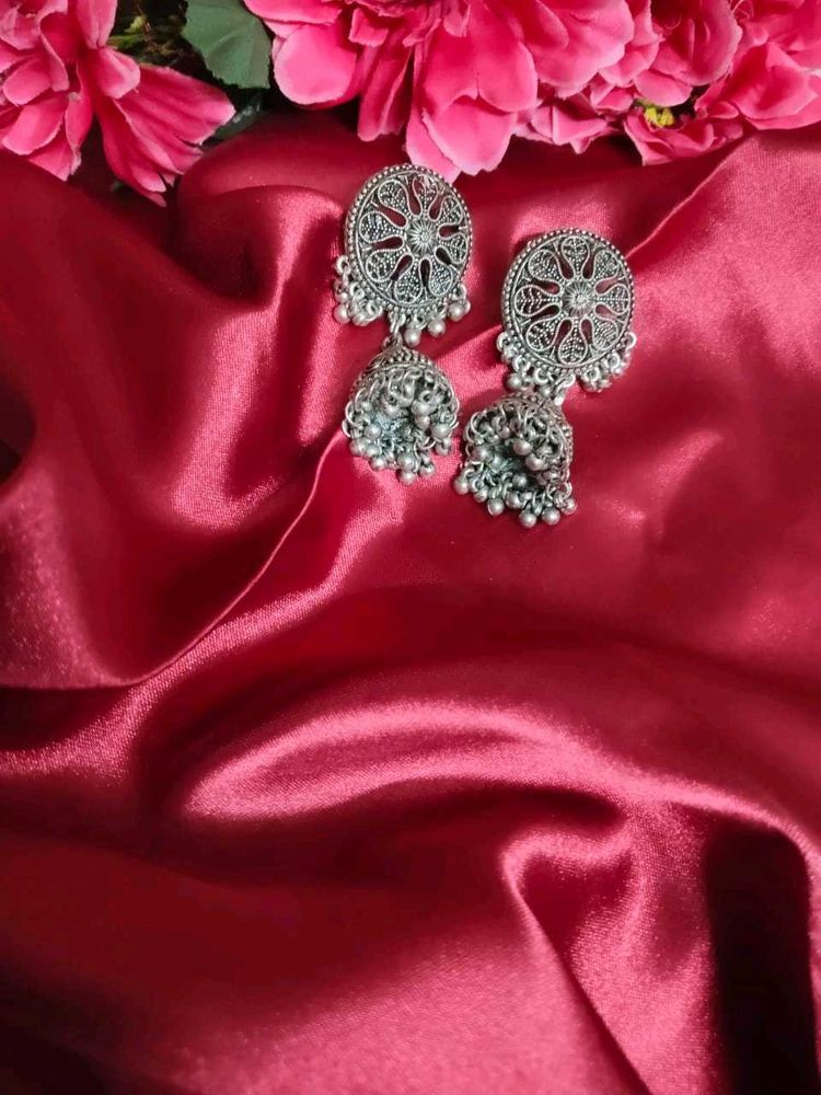 Silver Jhumka Earrings