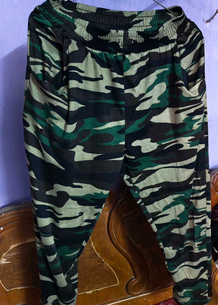 Camouflage Print Joggers