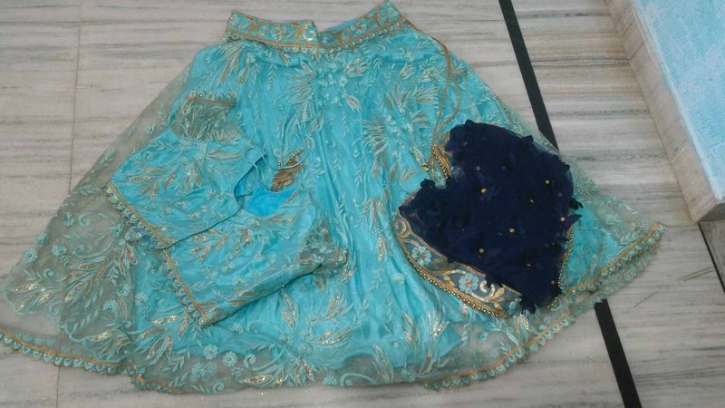 sky-blue lehnga choli with dupatta