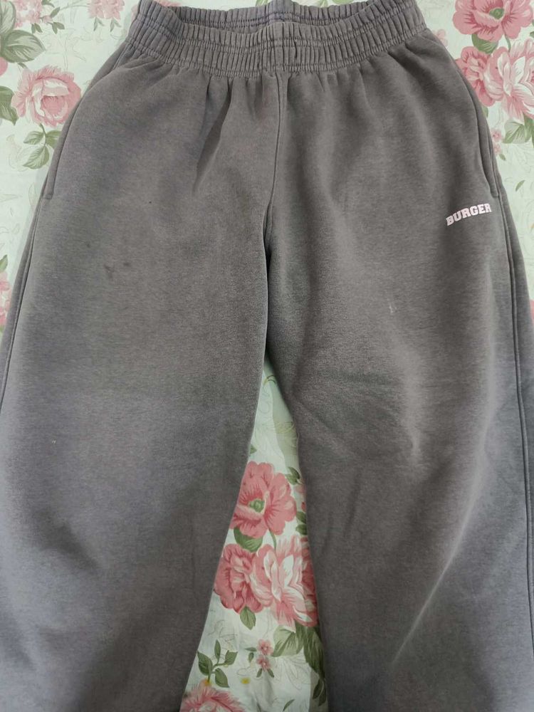 Gray &#39;Burger&#39; Lounge Pants