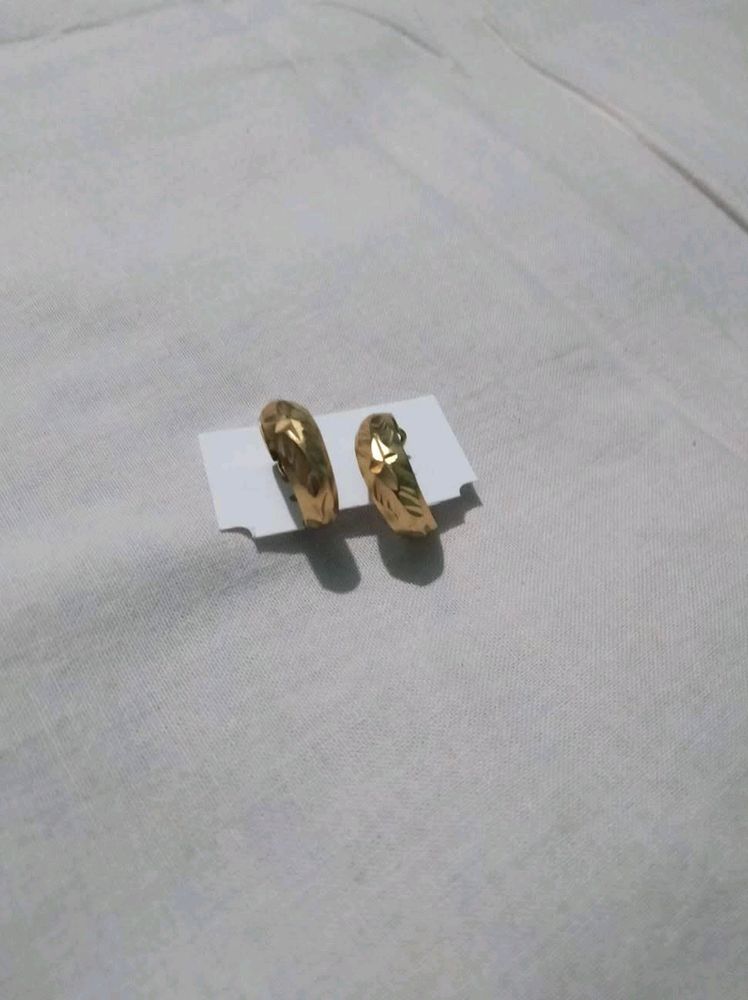 Golden Earrings Combos