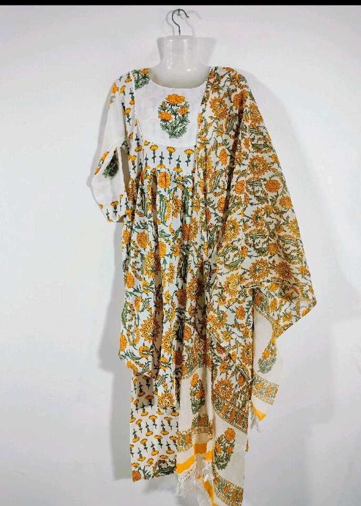 Floral Kurta Set