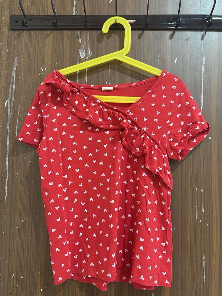 Red Girls T Shirt With Heard Print