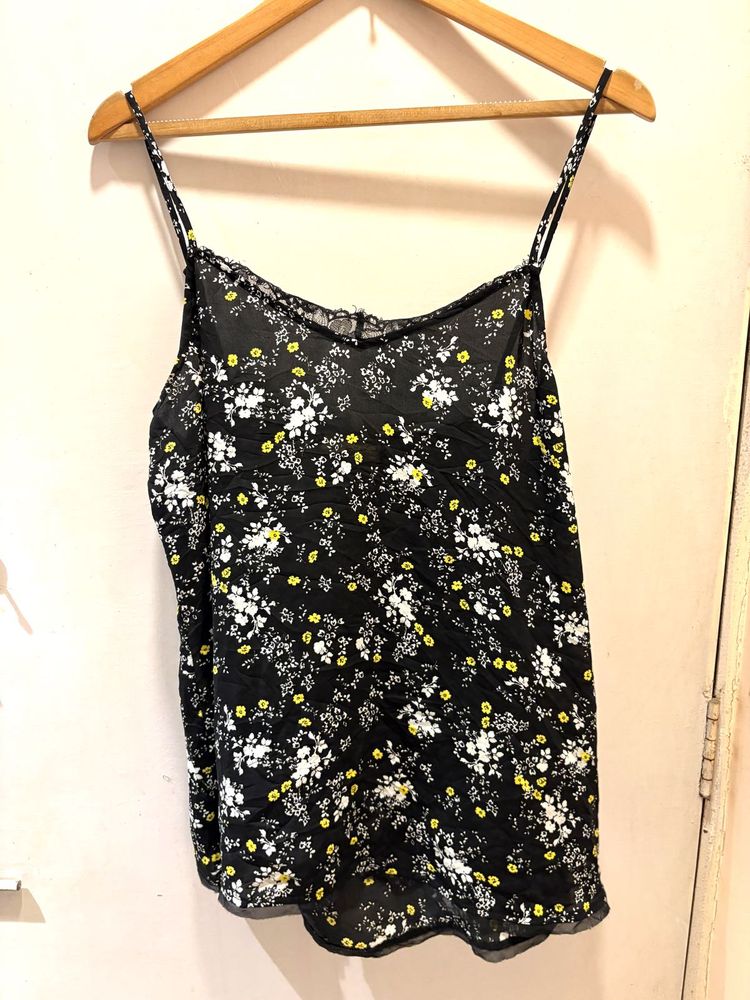 Beautiful Over Size Floral Lace Trim Cami Top