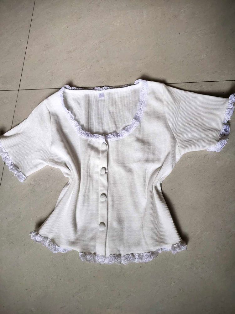 Lace Trim Crop Top