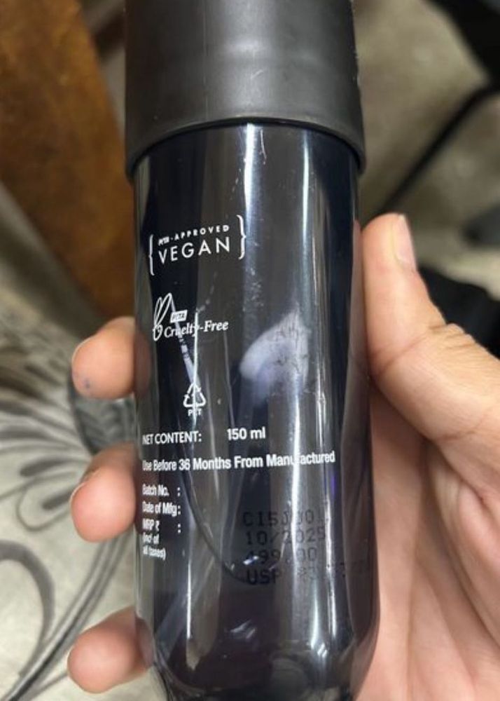 aqualogica body mist