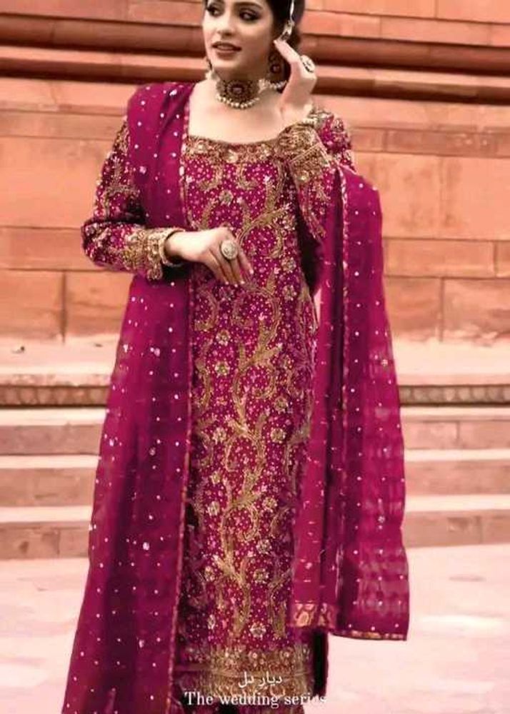 **HEAVY FAUX SUIT**