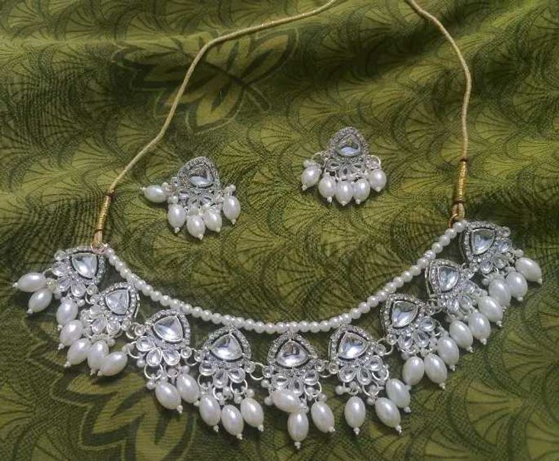 Elegant Green Jewelry Set