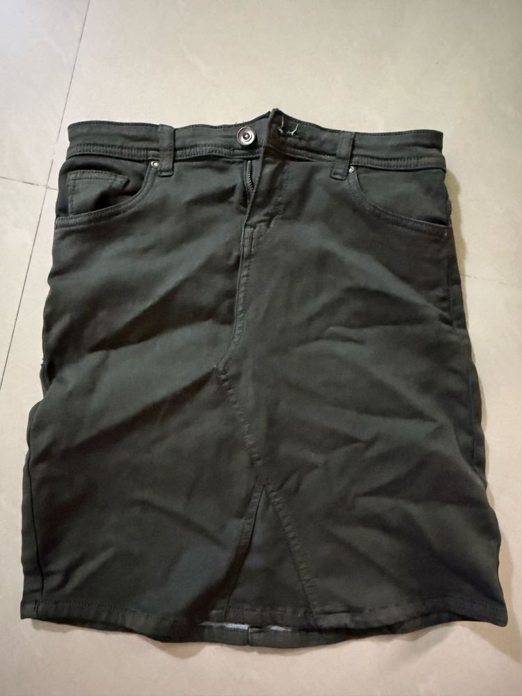 High Star Women Olive Green Denim Mini Skirt