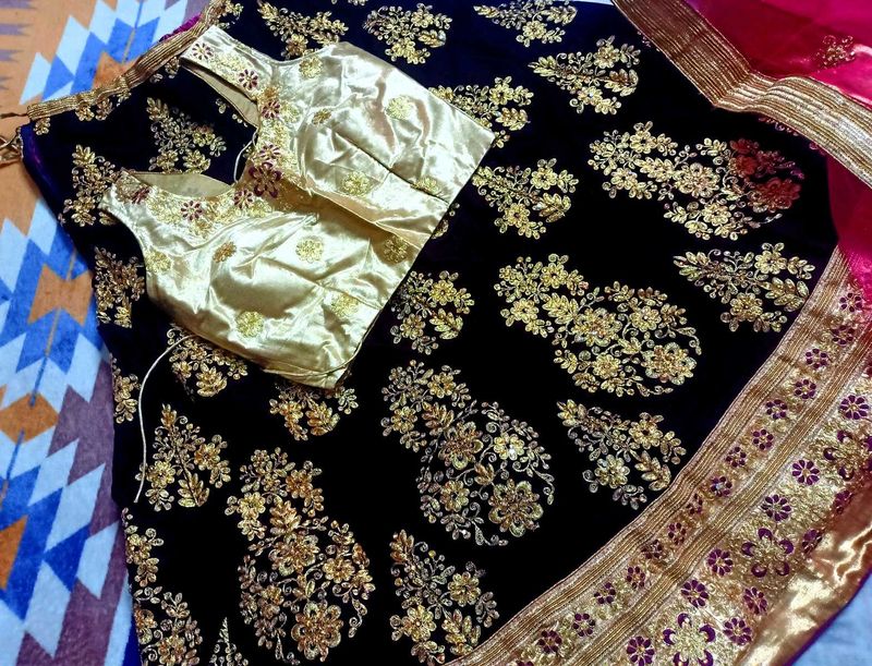 Heavy Lehnga Set