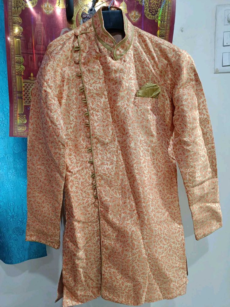 Brocade Stylish Pattern Men&#39;s Kurtha