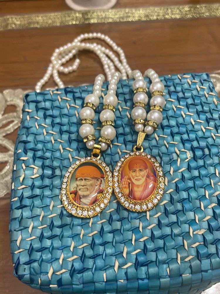 Set Of Two Beautiful Maalas!