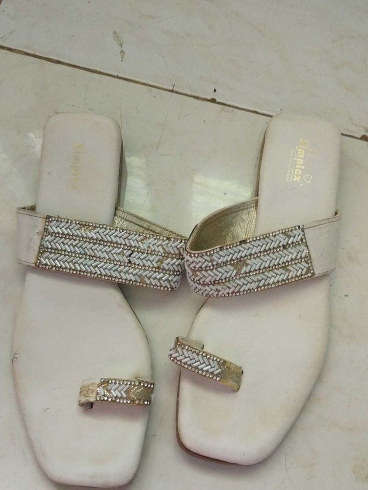 Pearl Flats