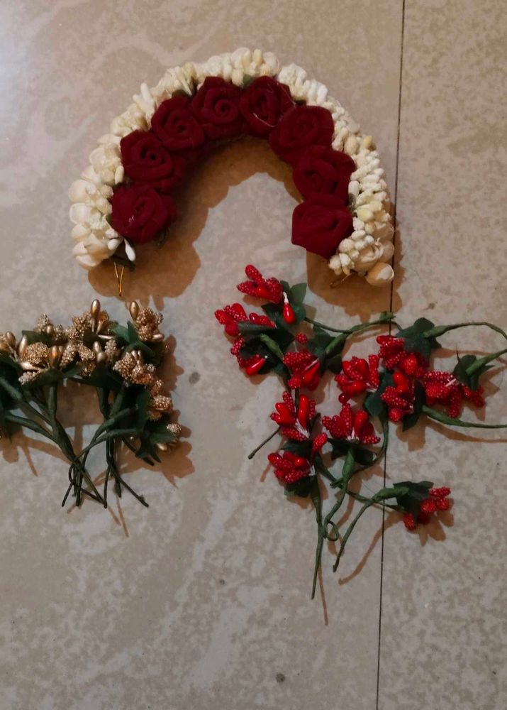 Traditional Hair Pins And Flowers