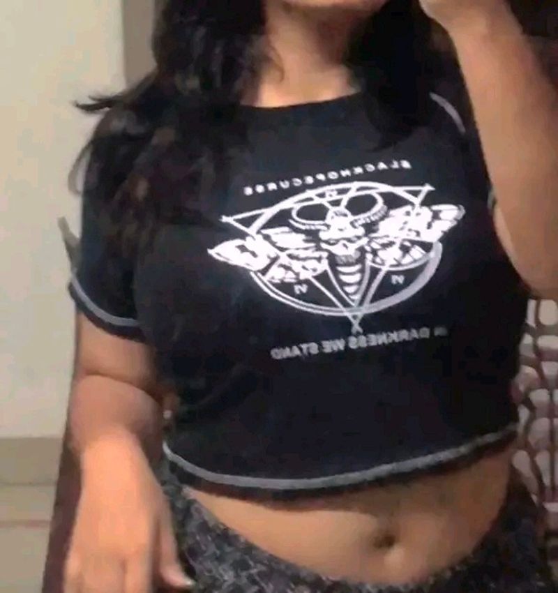 Girls Stylish Crop T Shirt