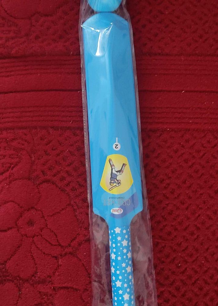 New Kids&#39; Cricket Bat &amp; Ball Set