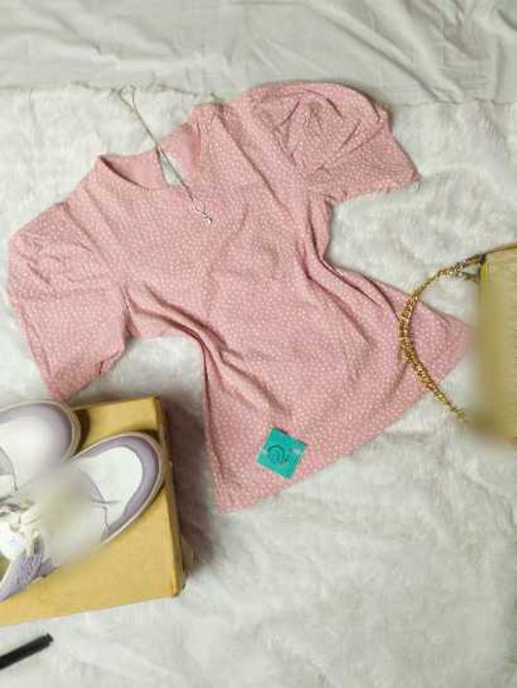 💗Cute Pink Puff Sleeve Top💗