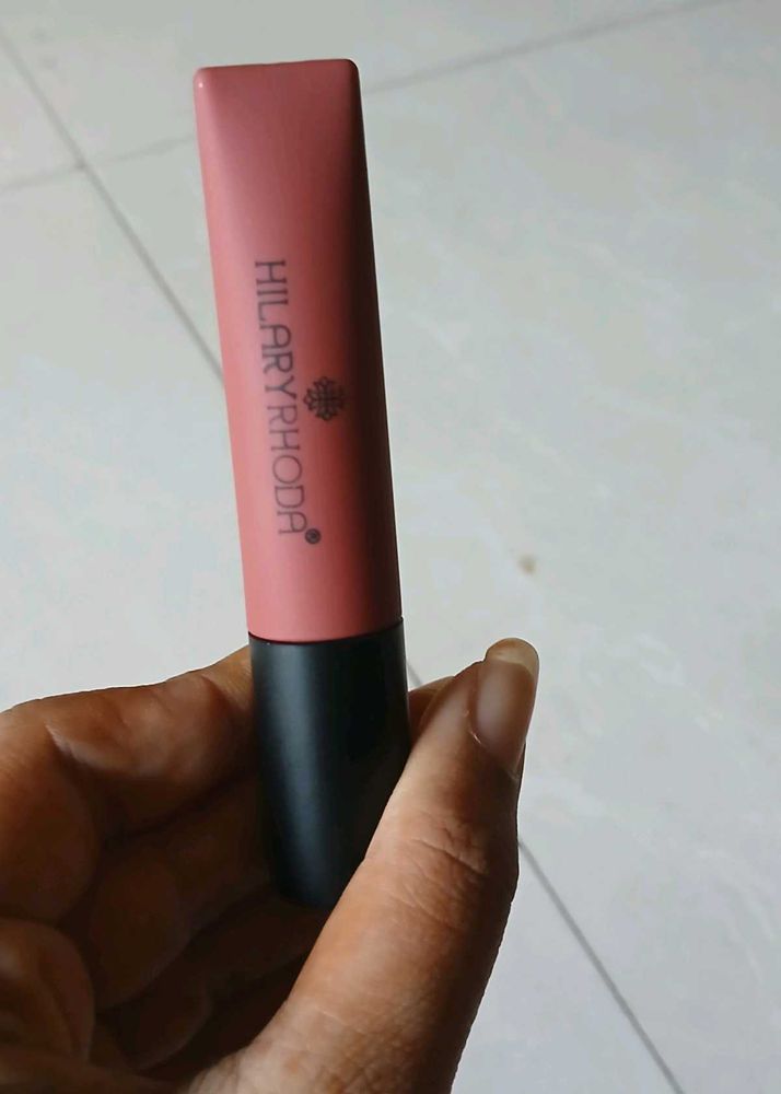 Hilary Rhoda Lipstick