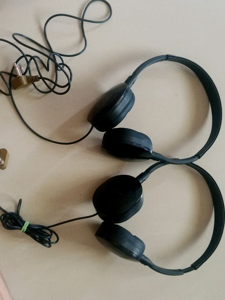Etihad Airways Headphone